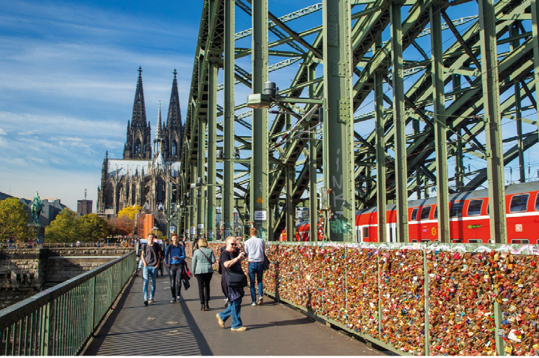 Hohenzollernbrücke (Keulen)